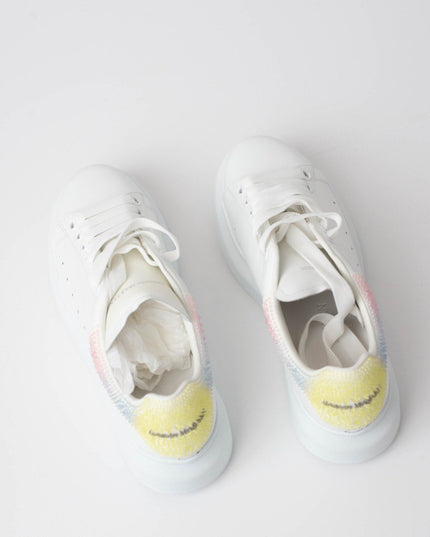 Alexander McQueen Oversized Sneaker in White/multicolour - Wind & Song