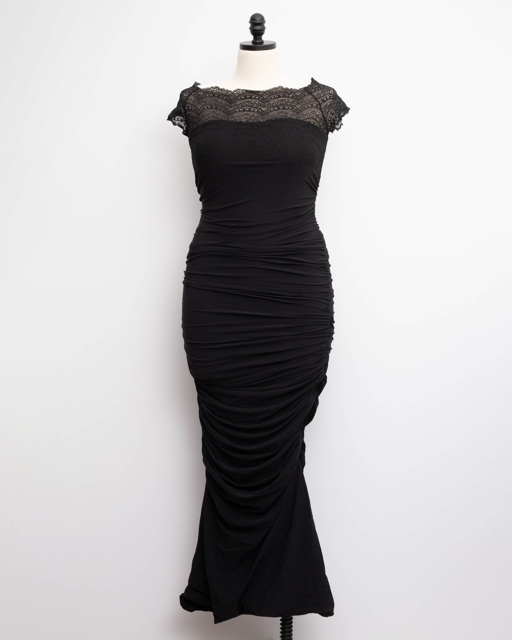Chiara Boni La Petite Robe Black Nasira Gown Size 46 - Wind & Song
