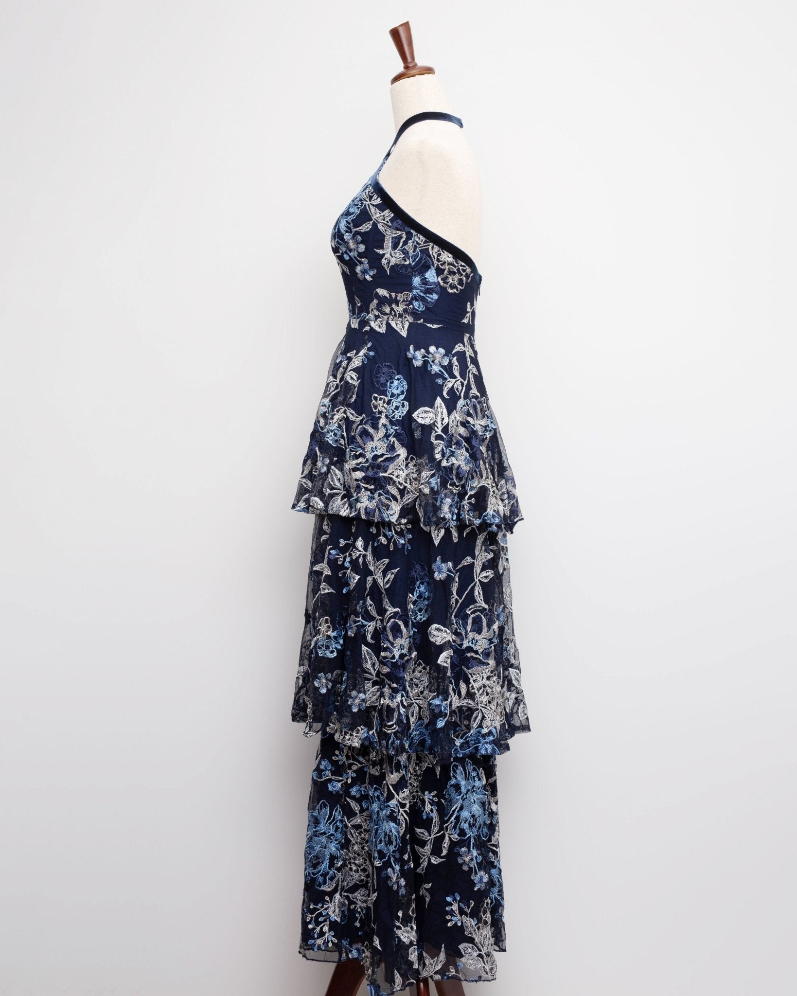 Marchesa Notte Embroidered Tulle Gown Size 2 - Wind & Song