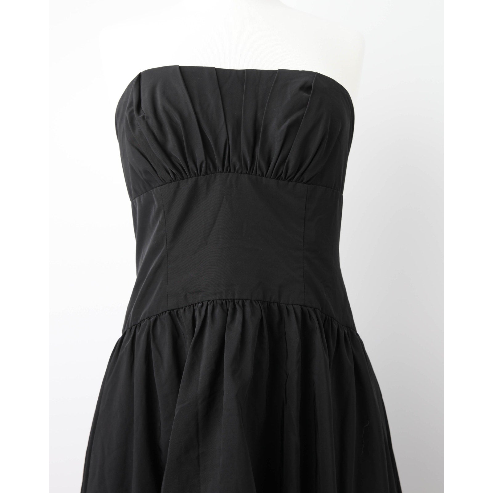ML Monique Lhuillier Strapless Taffeta Gown – Black - Wind & Song