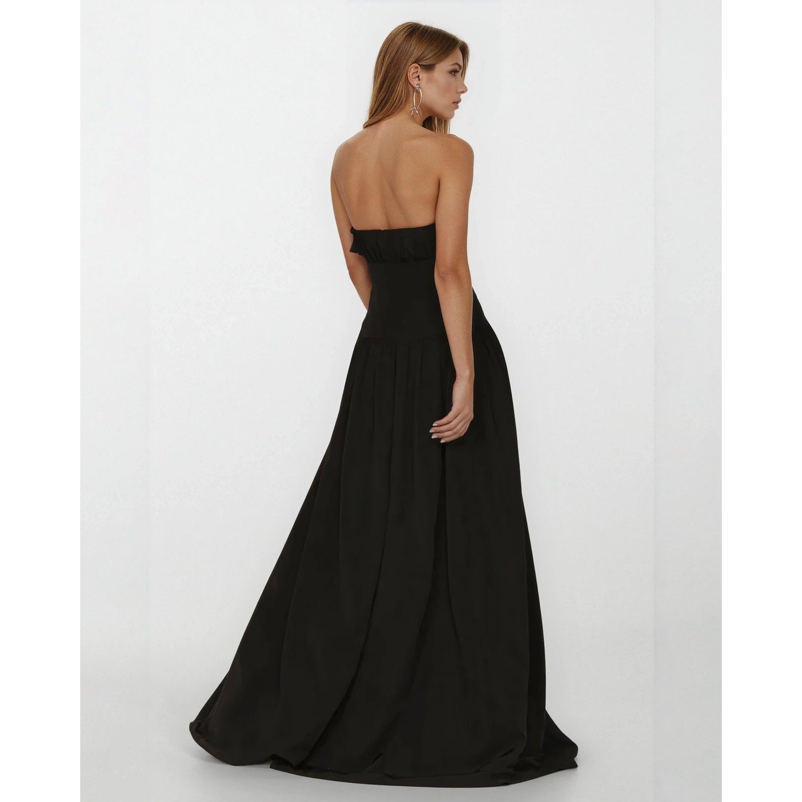 ML Monique Lhuillier Strapless Taffeta Gown – Black - Wind & Song