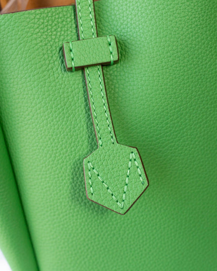 MOREAU Paris Handbags in Green - Wind & Song