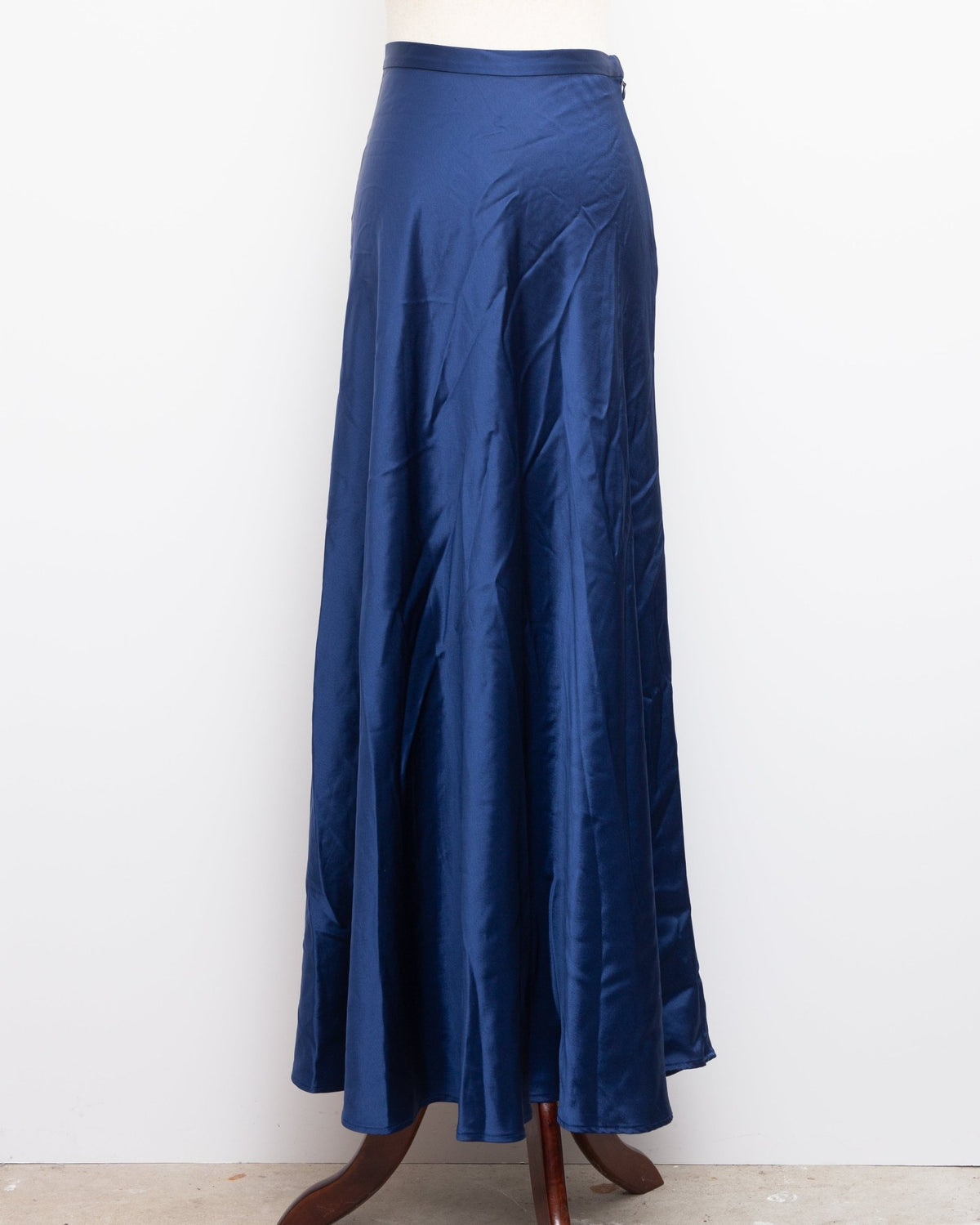 Polo Ralph Lauren Satin Maxi Skirt – Holiday Navy Size 00 - Wind & Song