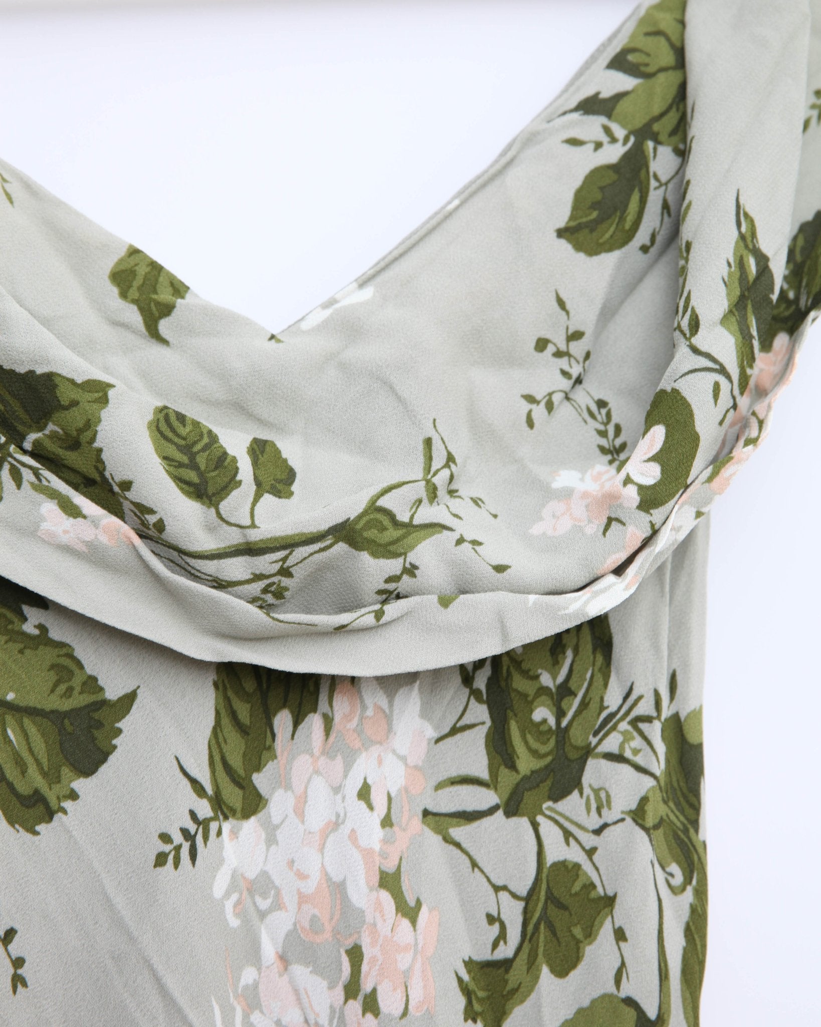 Reformation Green Floral Chiffon Reya Dress Size 0 - Wind & Song