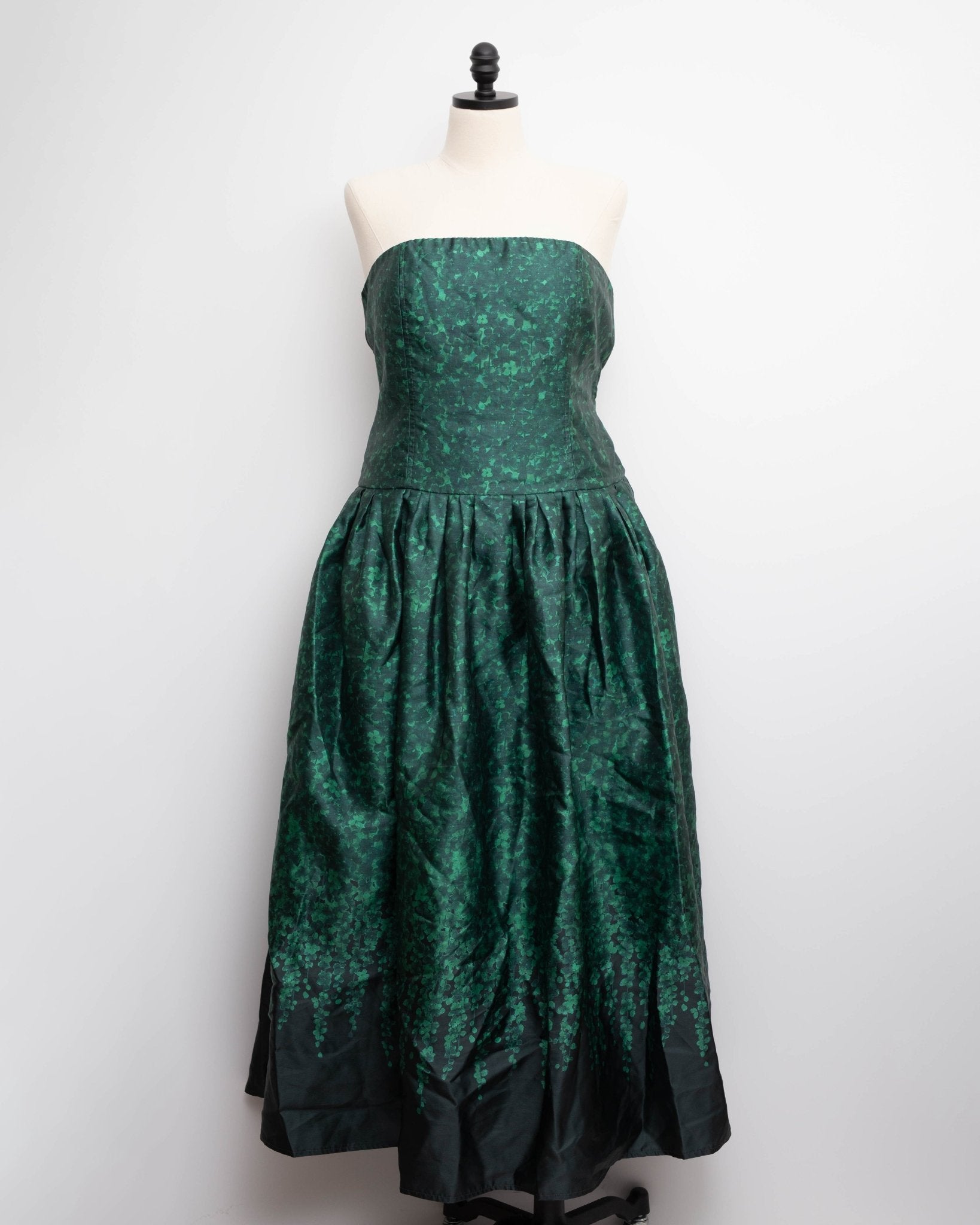 Sachin & Babi Georgina Gown in Emerald Green Size 14 - Wind & Song