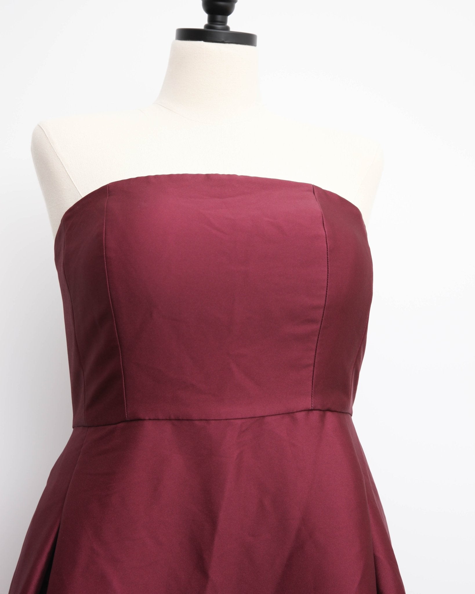 Sachin & Babi Shay Placed Floral Strapless Cocktail Midi Dress - Wind & Song