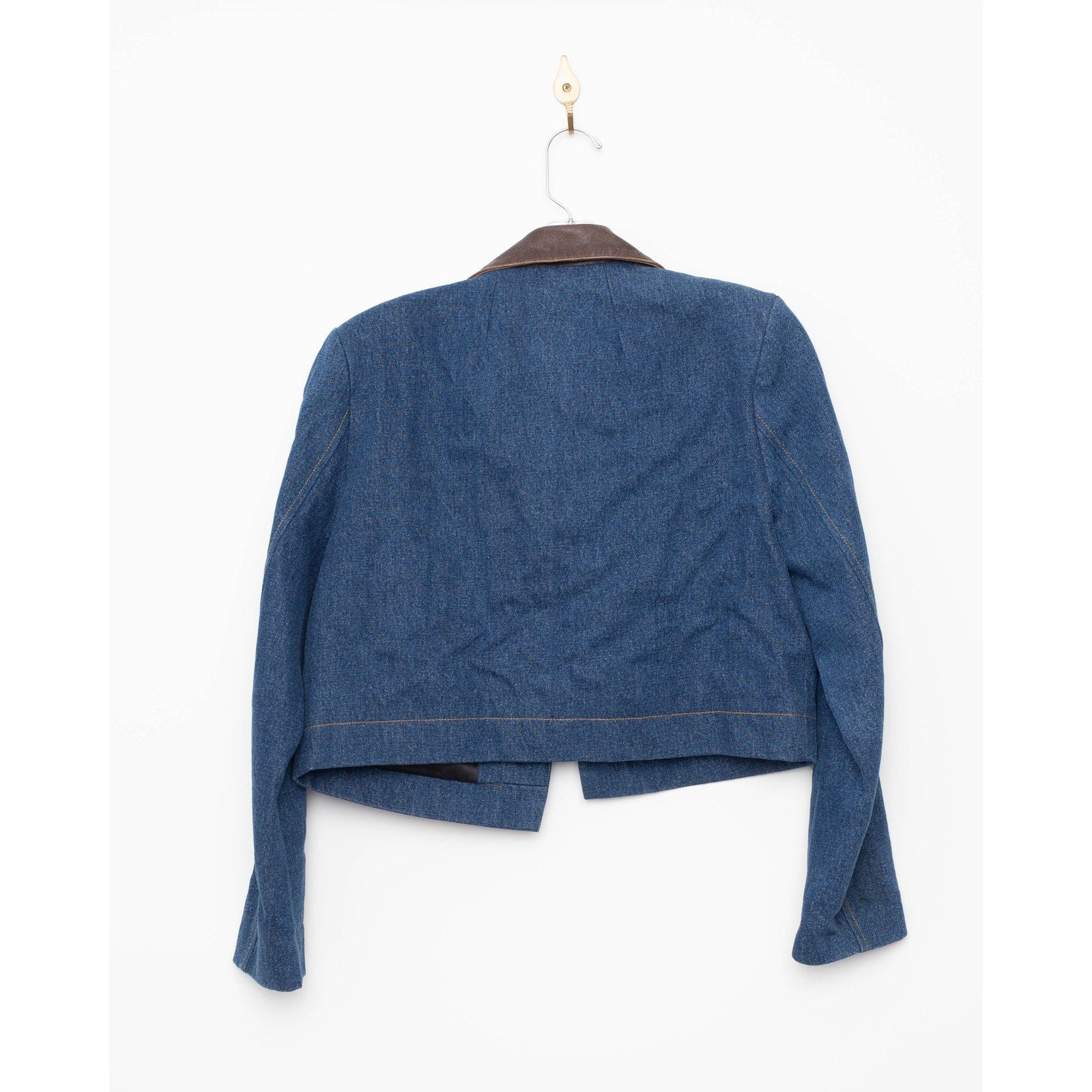 Sandro Blue Denim Jacket With Leather Collar - Wind & Song