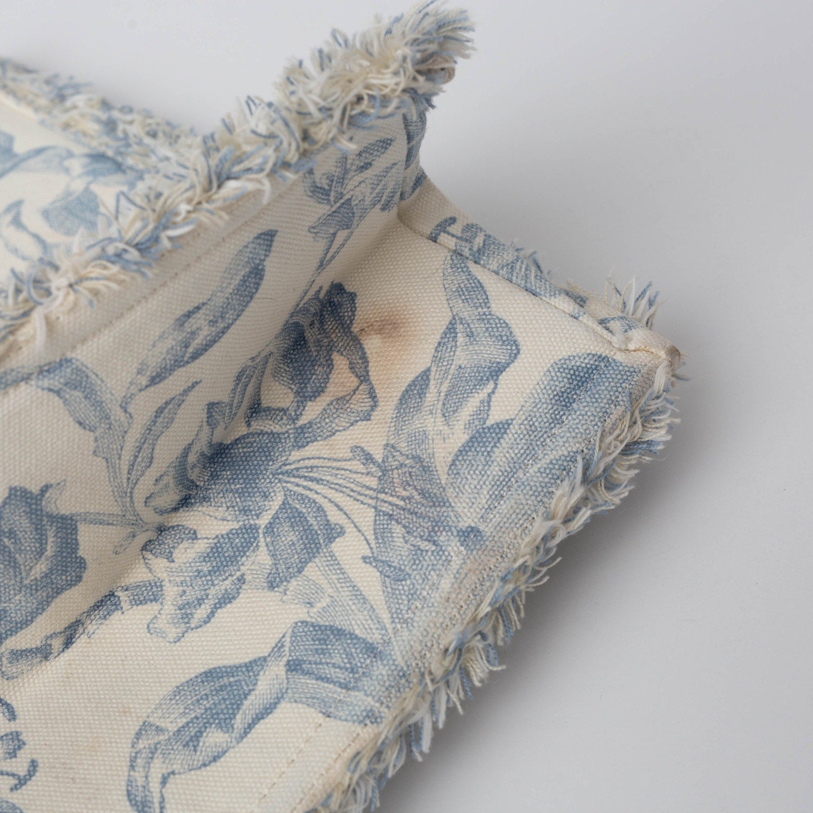 Sandro Kasbah Blue Floral Bag - Wind & Song