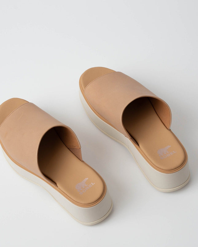 SOREL DAYSPRING™ Slide Women's Platform Sandal in Beige - Wind & Song