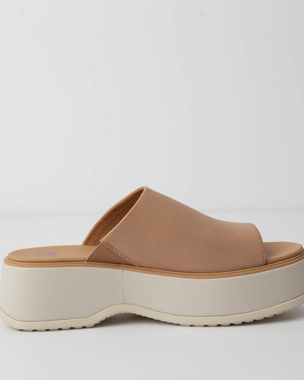 SOREL DAYSPRING™ Slide Women's Platform Sandal in Beige - Wind & Song