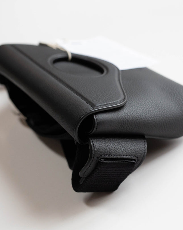 BURBERRY POCKET BELT BAG IN BLACK