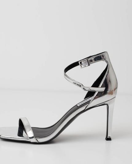 STEVE MADDEN Piked Ankle Strap Sandal In Silver Foil