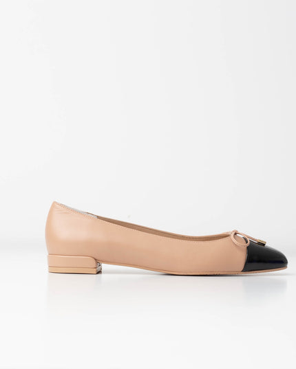 Stuart Weitzman Sleek Bow Leather Ballerina Flats