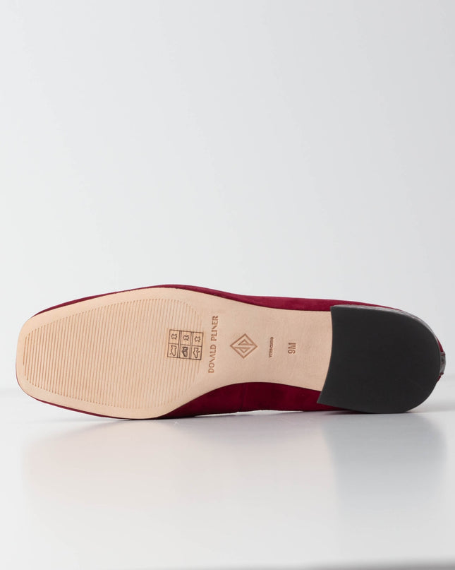 DONALD PLINER Suzette Pointed Toe Pump In Bordeaux