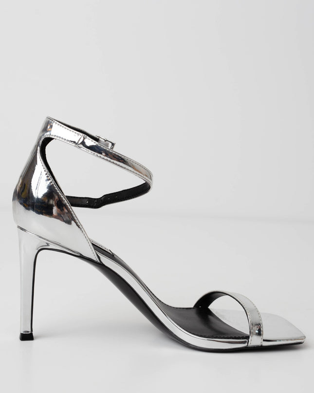 STEVE MADDEN Piked Ankle Strap Sandal In Silver Foil