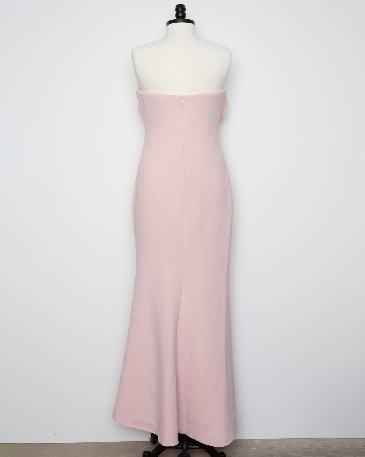 Badgley Mischka Pink Strapless Rosette Gown – Formal Evening / Wedding Guest Dress Size 6