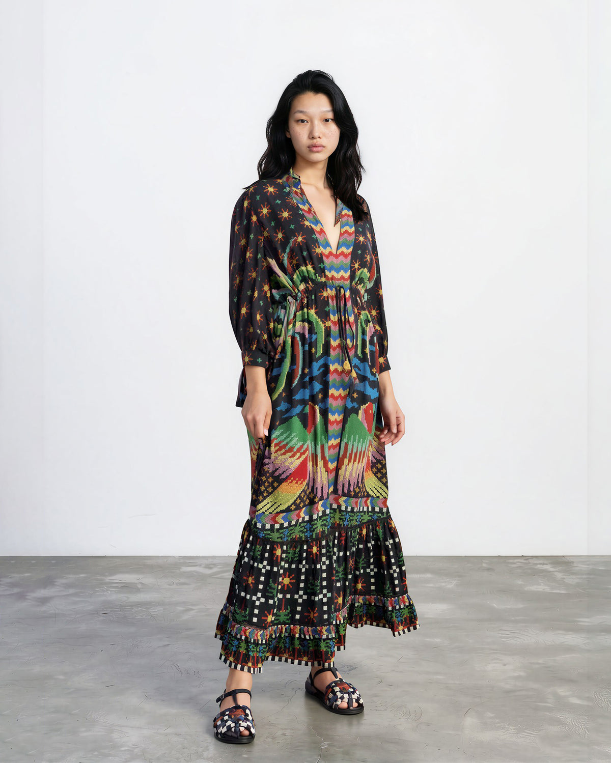 FARM Rio Black Macaw Night V-Neck Maxi Dress — Size S
