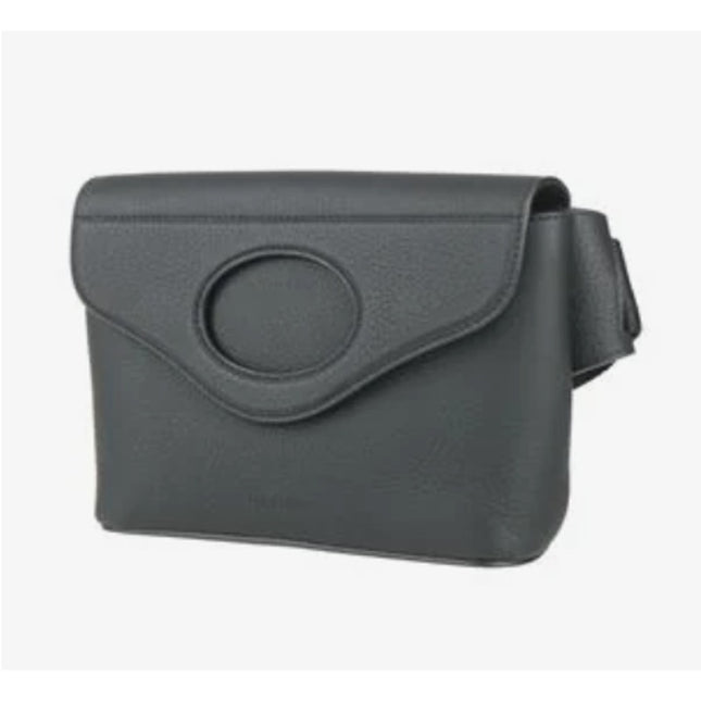 BURBERRY POCKET BELT BAG IN BLACK