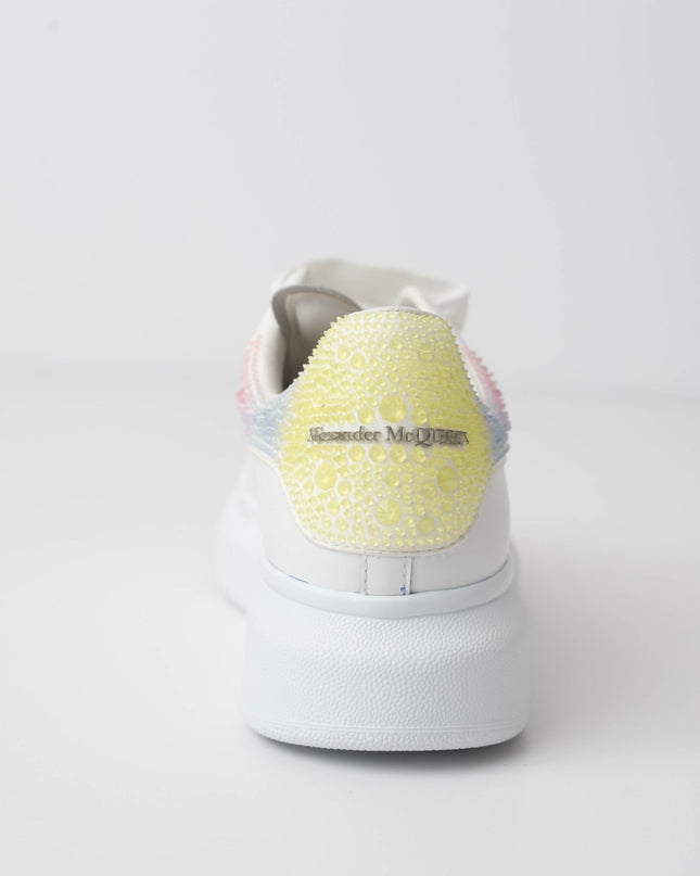 Alexander McQueen Oversized Sneaker in White/multicolour - Wind & Song