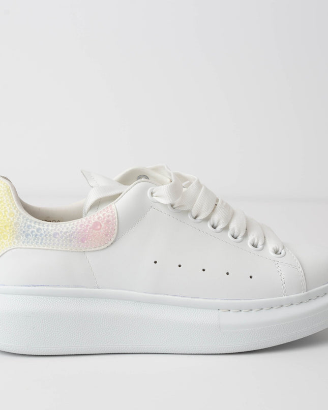Alexander McQueen Oversized Sneaker in White/multicolour - Wind & Song