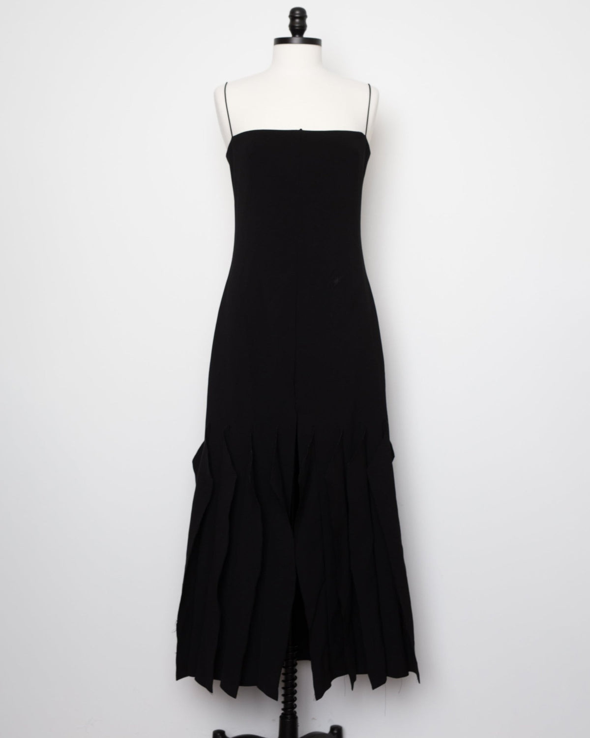 A.W.A.K.E. Mode Lip Choker Black Crepe Midi Dress – EU 42 / US 10 - Wind & Song
