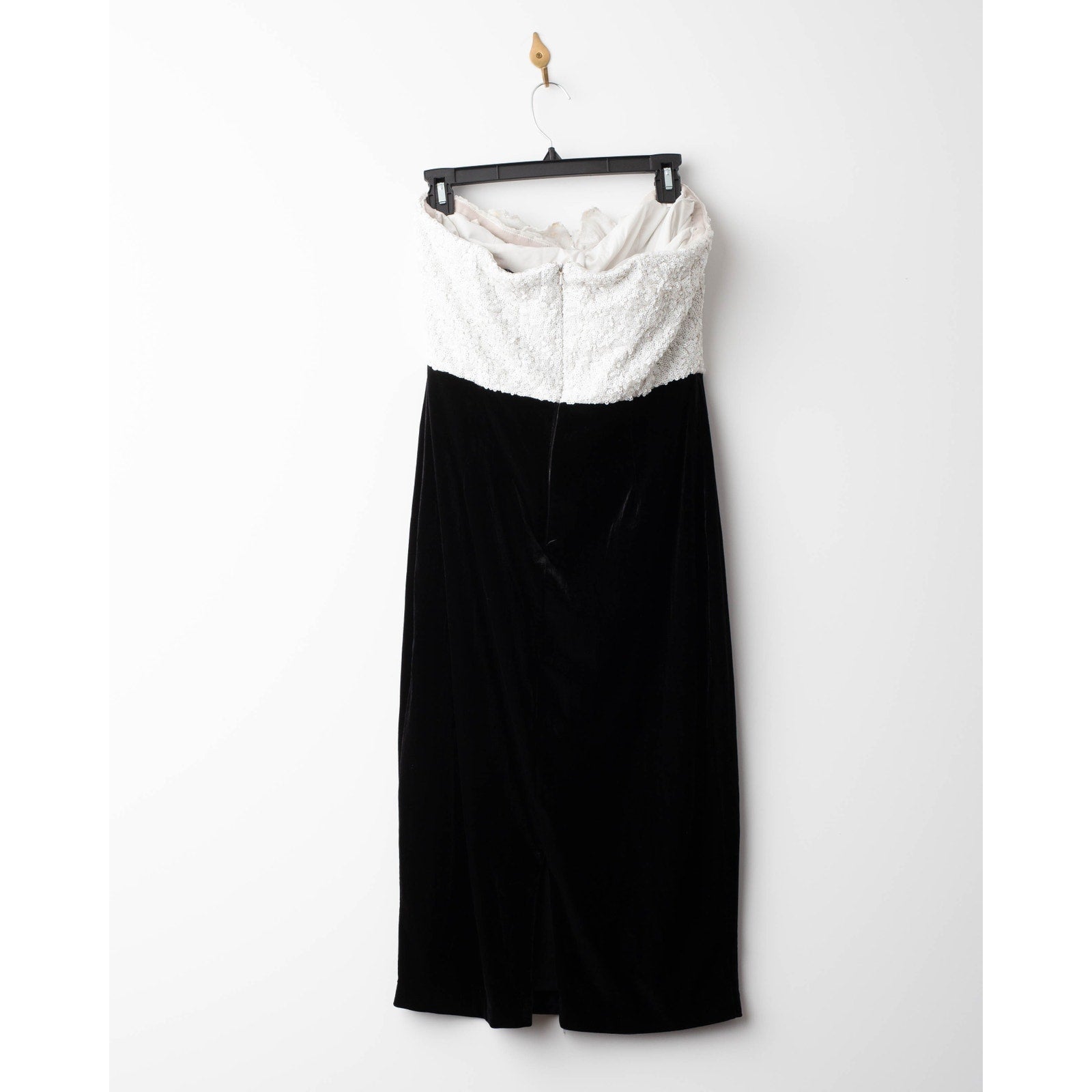 Badgley Mischka Black Velvet with White Rose Bodice Dress - Wind & Song