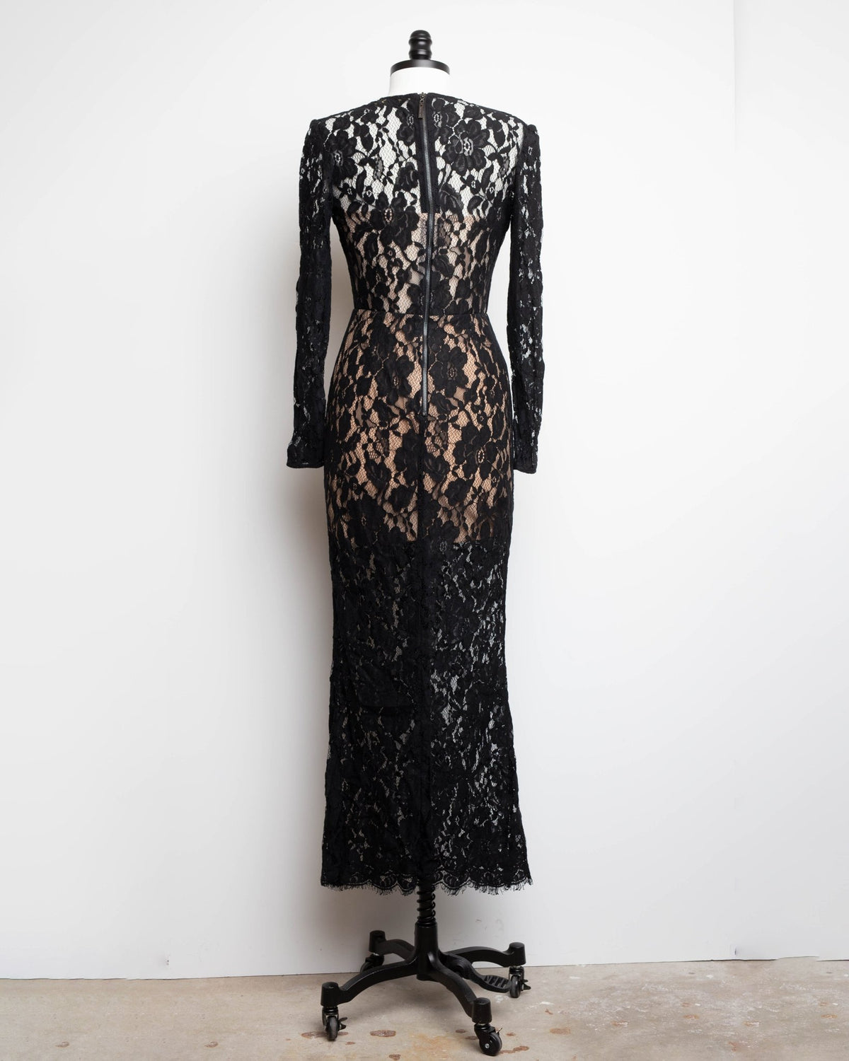 Bronx and Banco Colette Noir Black Gown Size L - Pre-owned - Wind & Song
