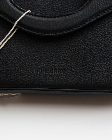 BURBERRY POCKET BELT BAG IN BLACK - Wind & Song