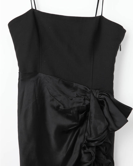 Cinq à Sept Drina Gown in Black Pre - owned - Size 6 - Wind & Song