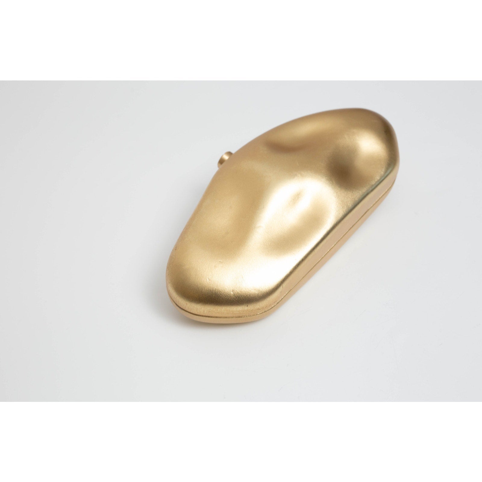 Cult Gaia Accessories Caldera Clutch in Gold - Pre - owned - Wind & Song