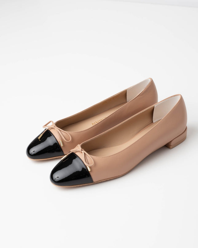 Stuart Weitzman Sleek Bow Leather Ballerina Flats