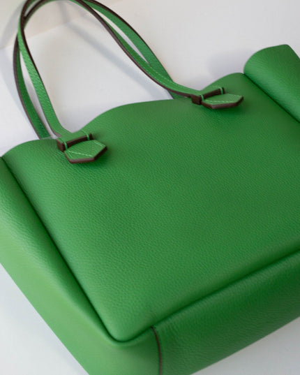 MOREAU Paris Handbags in Green - Wind & Song