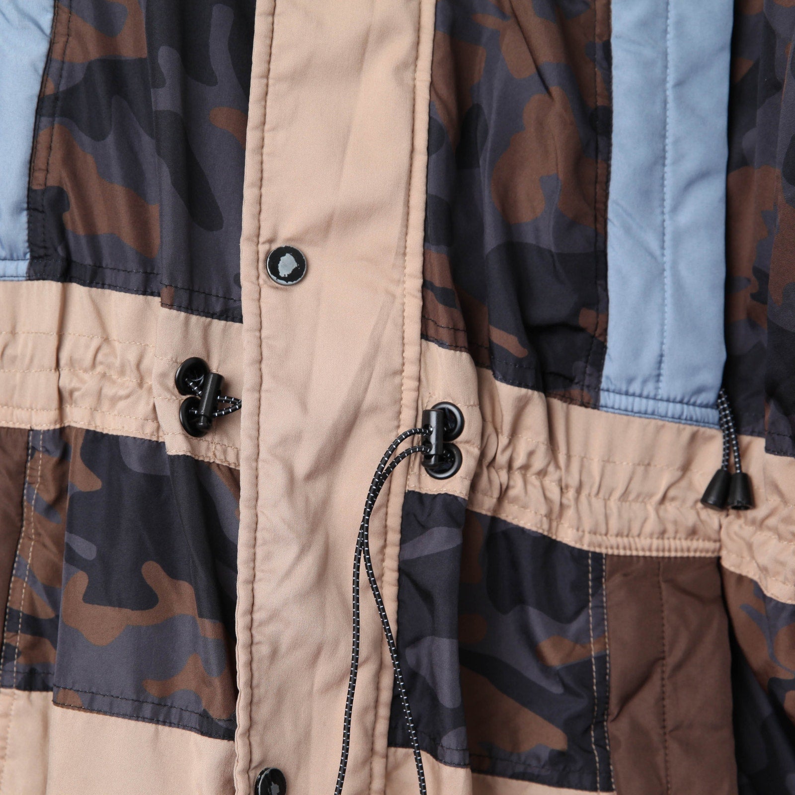 Munthe Navigate Coat in Camouflage - Wind & Song