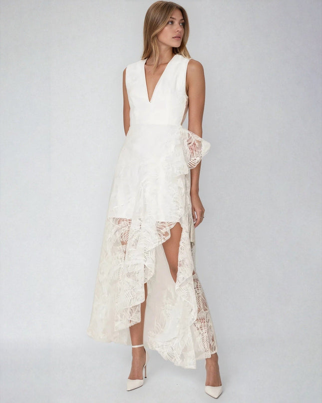 One33 Social Embroidered Lace Dress in White Size 8 - Wind & Song