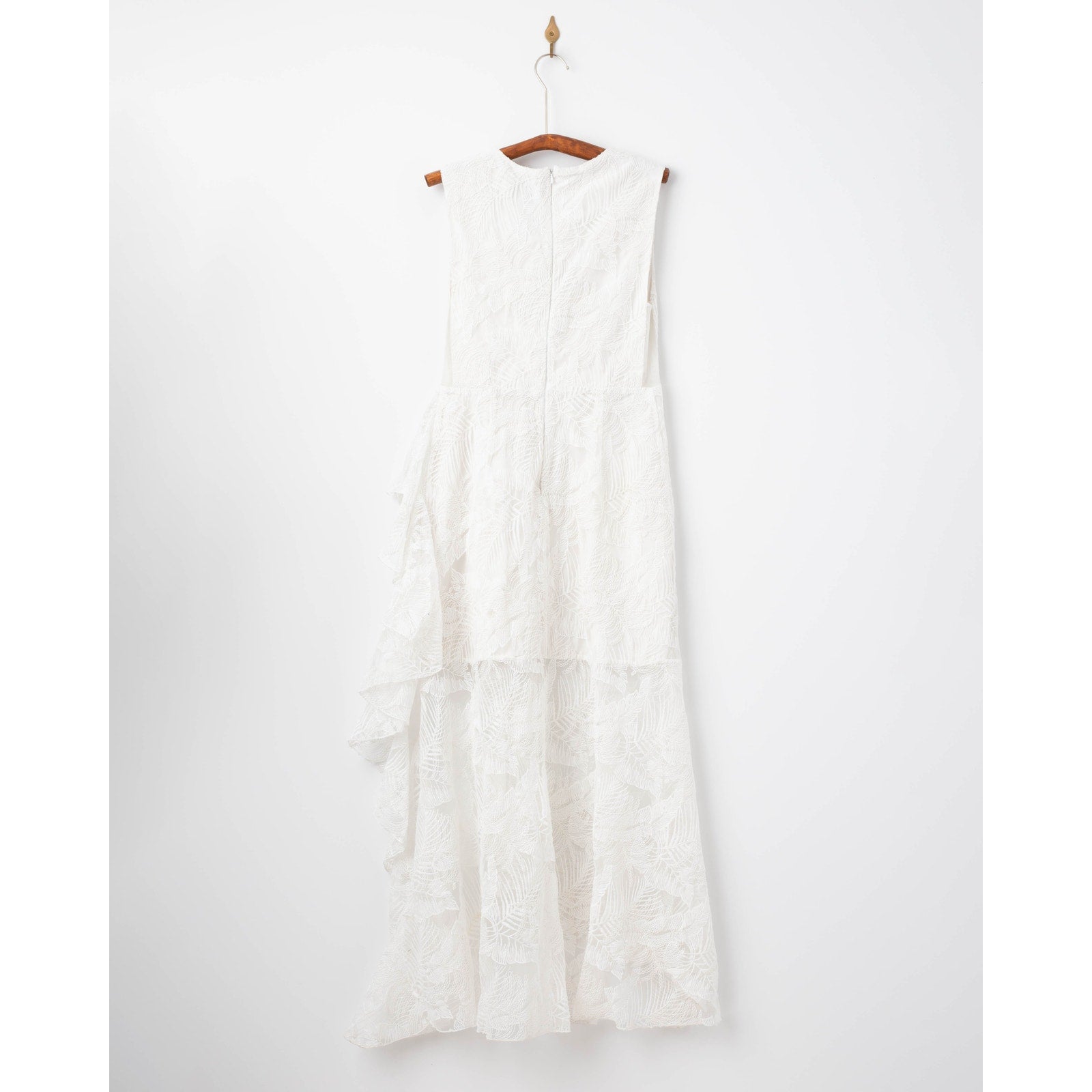 One33 Social Embroidered Lace Dress in White Size 8 - Wind & Song