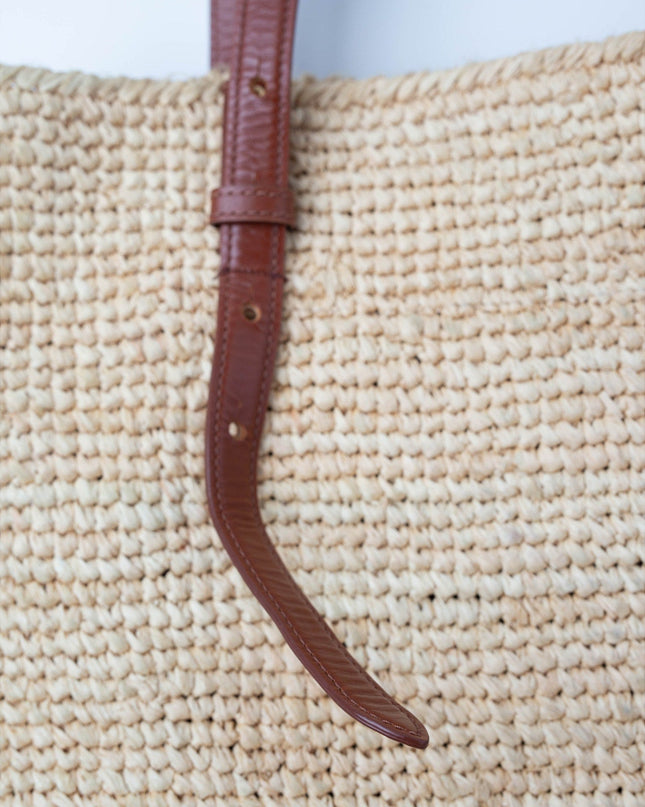 Rabanne woven raffia tote bag in Beige - Wind & Song