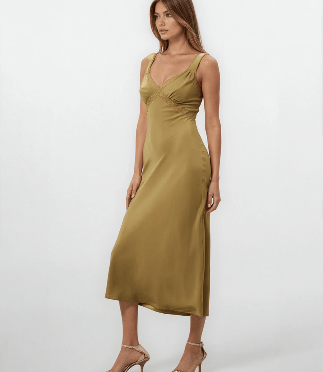 Reformation Provence Silk Dress Green Size M – Pre - Owned 100% Silk - Wind & Song