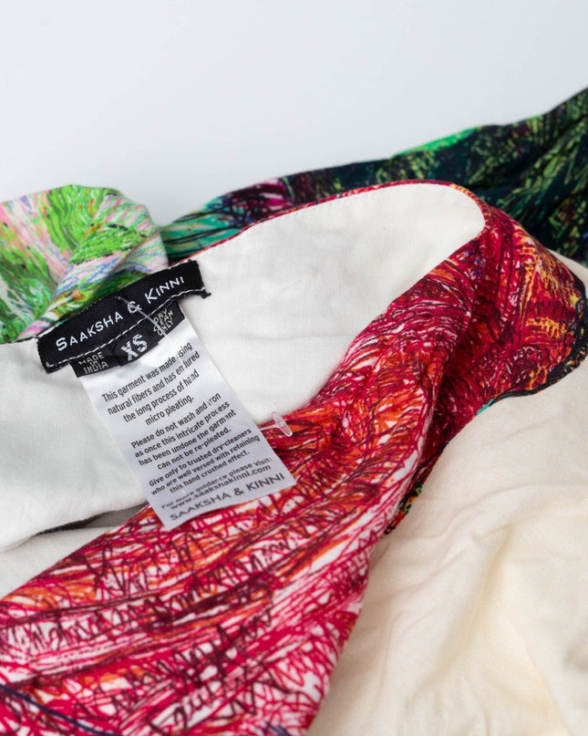 Saaksha & Kinni Daisy Cotton Dress in Multicolored Floral - Wind & Song