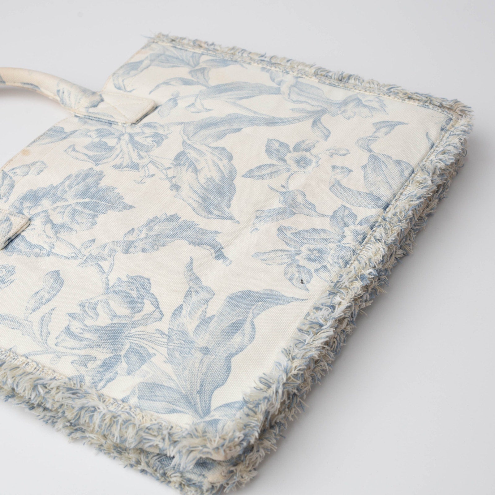 Sandro Kasbah Blue Floral Bag - Wind & Song