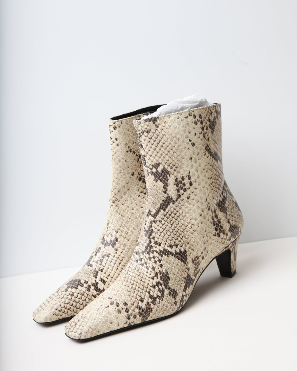 SCHUTZ Dellia Snake-Embossed Kitten Ankle Booties Size 9.5B - Wind & Song