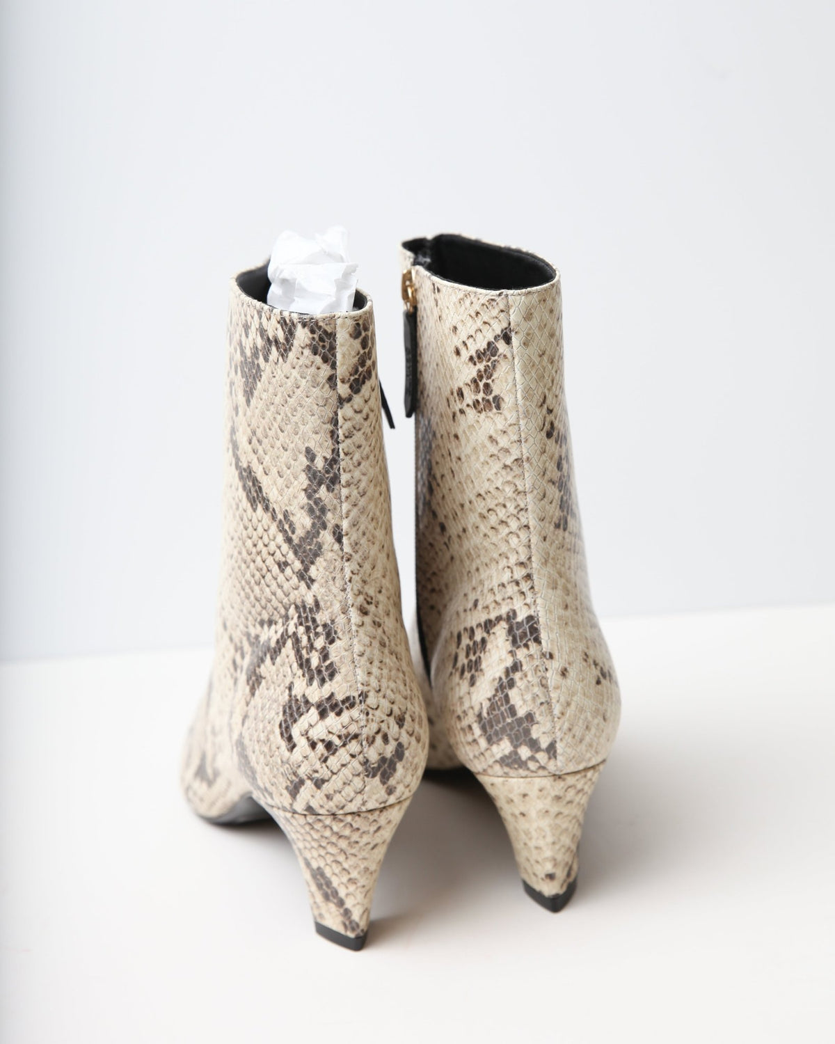 SCHUTZ Dellia Snake-Embossed Kitten Ankle Booties Size 9.5B - Wind & Song