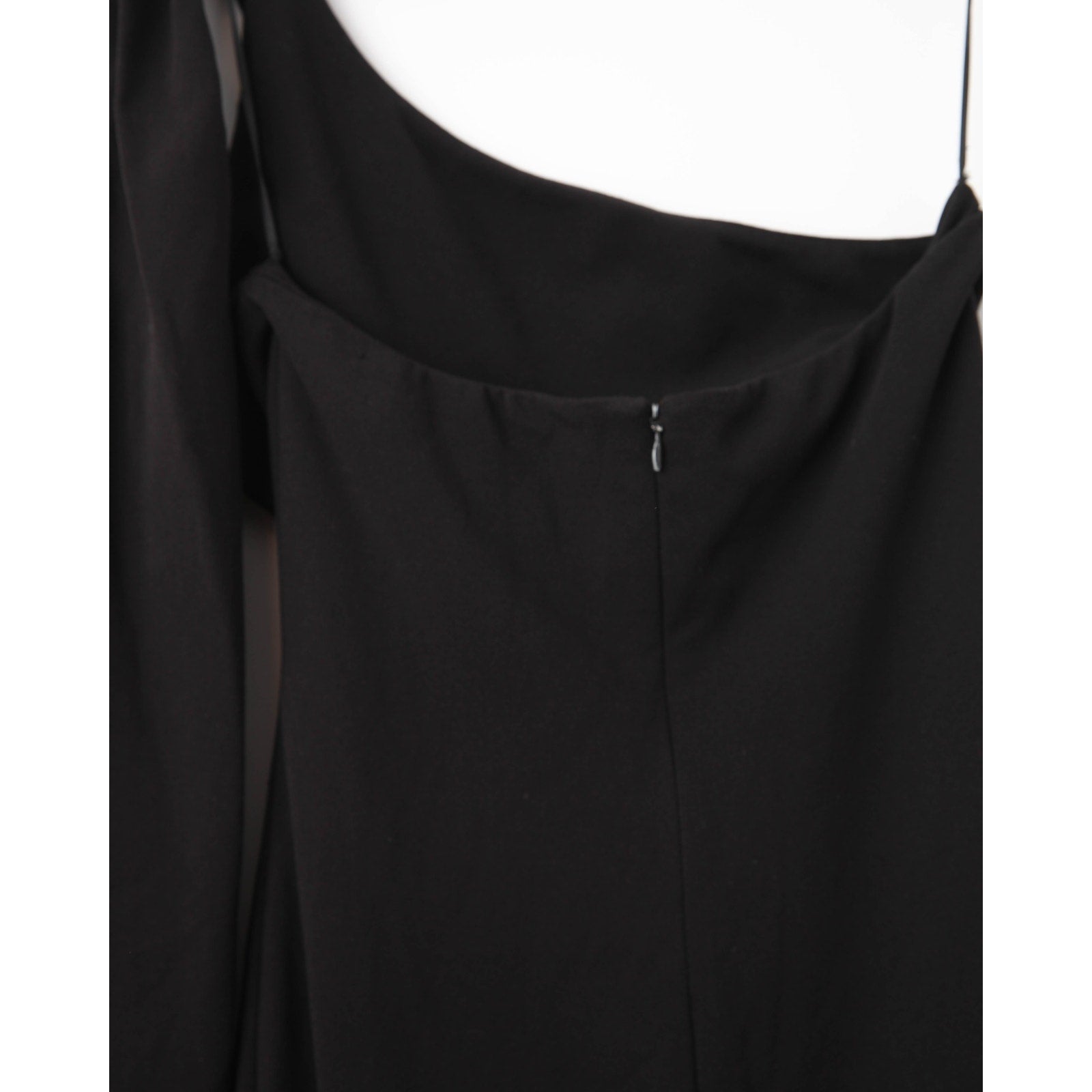 Solace London Saren Maxi Dress in Black - Wind & Song