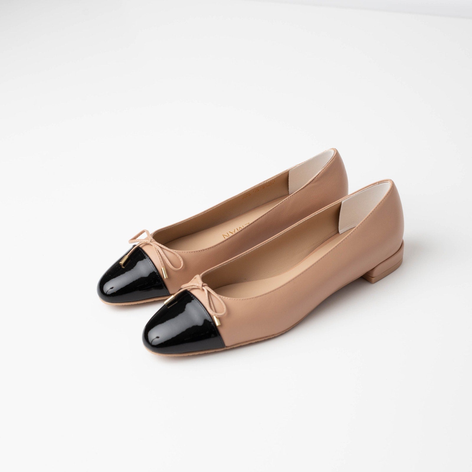 Stuart Weitzman Sleek Bow Leather Ballerina Flats - Wind & Song