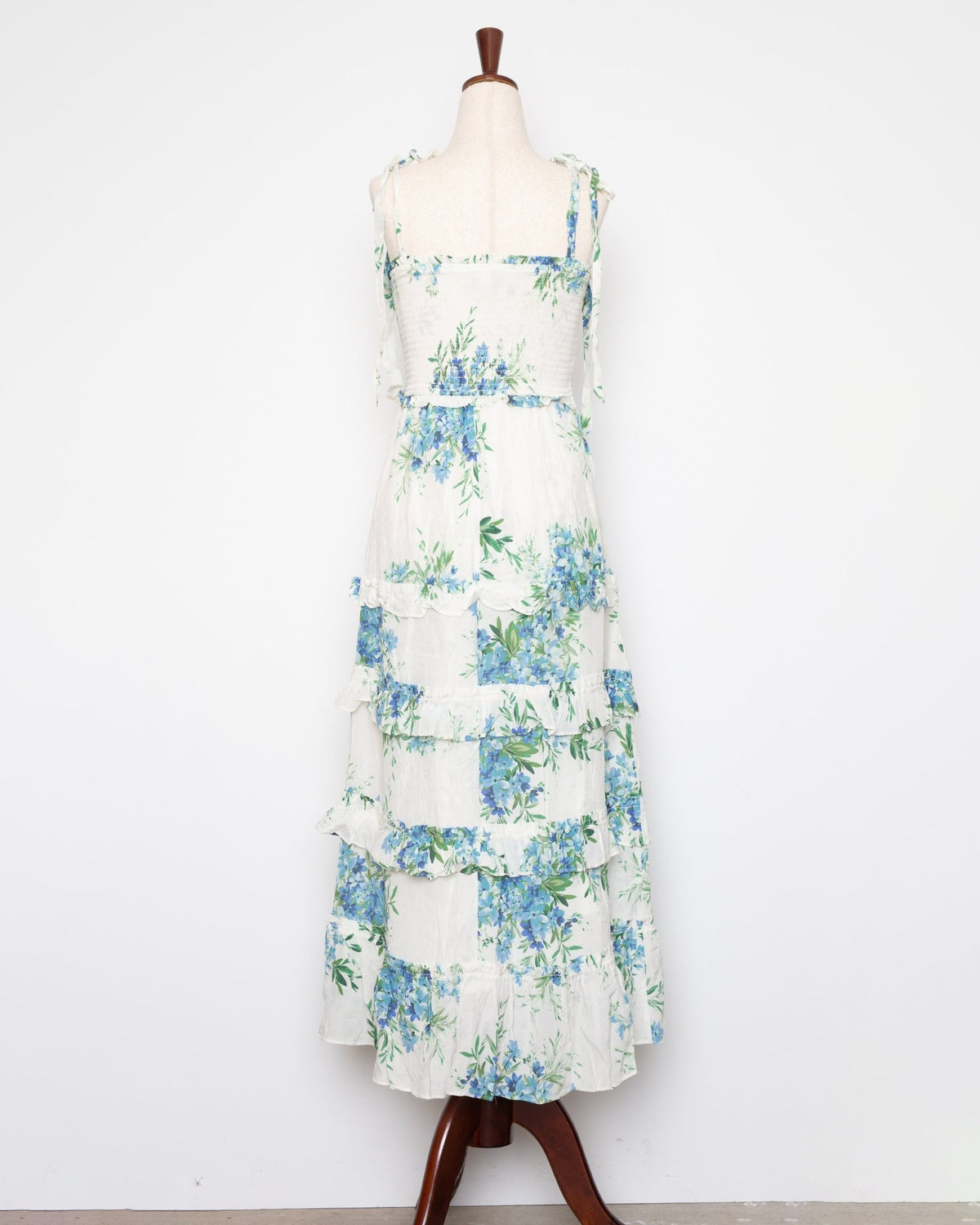 Yumi Kim Light Blue Floral Tiered Maxi Dress – Size US S - Wind & Song