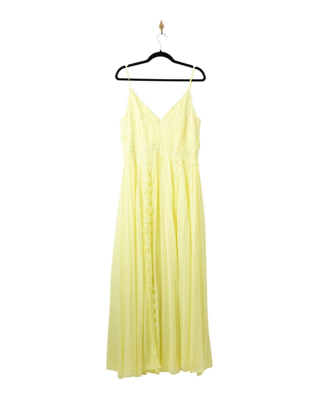 Zac Posen Chiffon Lace Gown in Yellow - Pre - owned - Size 12 - Wind & Song